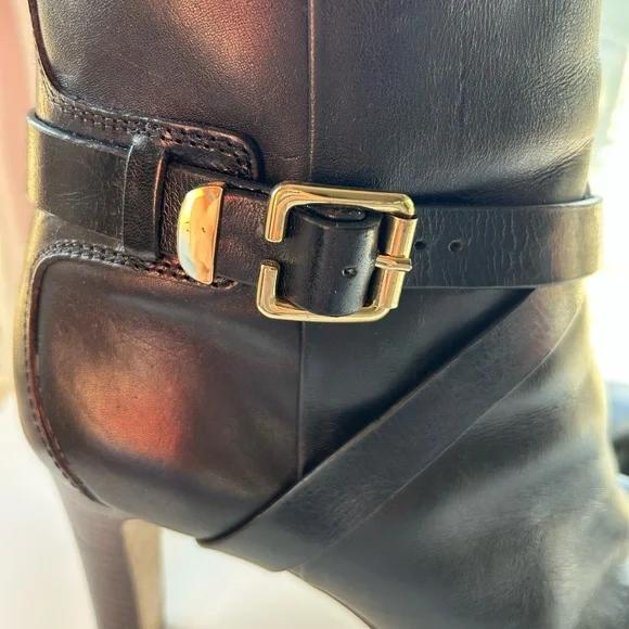 Louise et Cie ‘Labradora’ Boot- size 8.5 - Picture 10 of 11